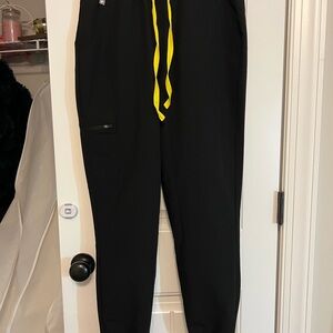Figs joggers scrub pants